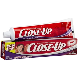 Close-Up Cinnamon Toothpaste: My Morning Wake-Up Review